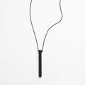 Vesper Mini – Black Vibrating Intimate Necklace
